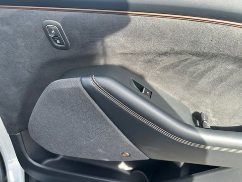 Used 2021 Ford Mustang Mach-E GT image 16