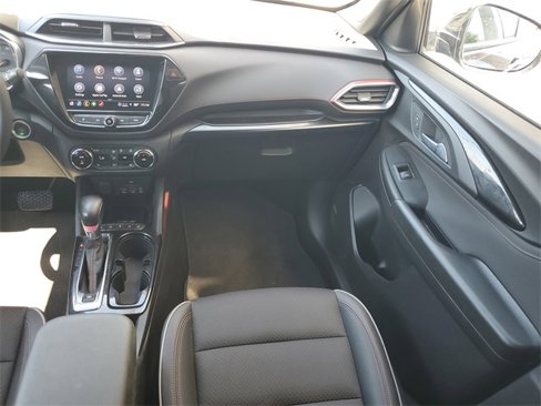 Used 2021 Chevrolet TrailBlazer RS w/ Technology Package image 28