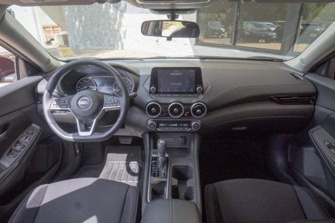 Used 2020 Nissan Sentra SV image 15