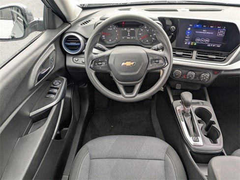 Certified 2024 Chevrolet Trax LS w/ LS Convenience Package image 16