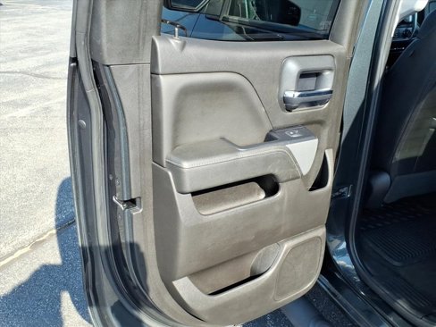 Used 2018 Chevrolet Silverado 1500 LT w/ All Star Edition image 22