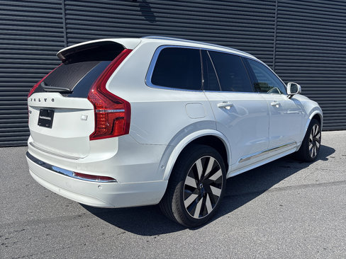 Used 2024 Volvo XC90 T8 Plus w/ Protection Package Premier image 5