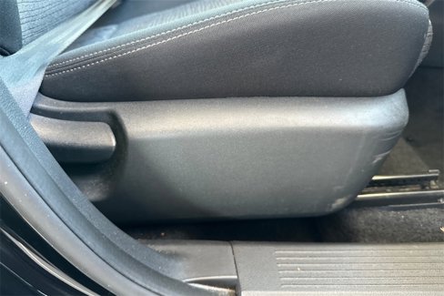 Used 2023 Nissan Rogue SV image 26
