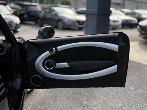 Used 2013 MINI Cooper S image 11