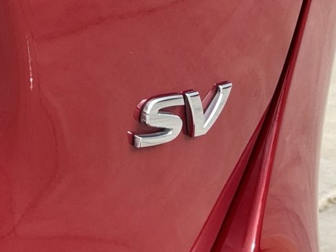 Used 2018 Nissan Rogue Sport SV image 17