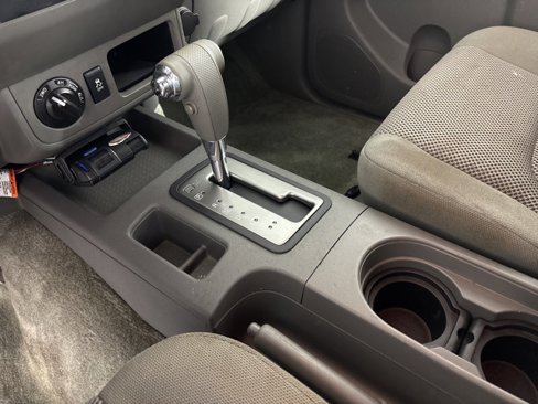 Used 2016 Nissan Frontier SV image 17