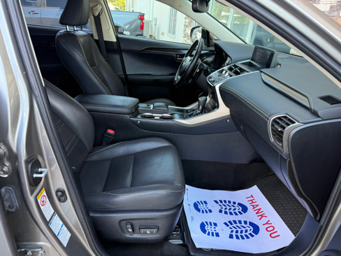 Used 2018 Lexus NX 300 AWD image 15