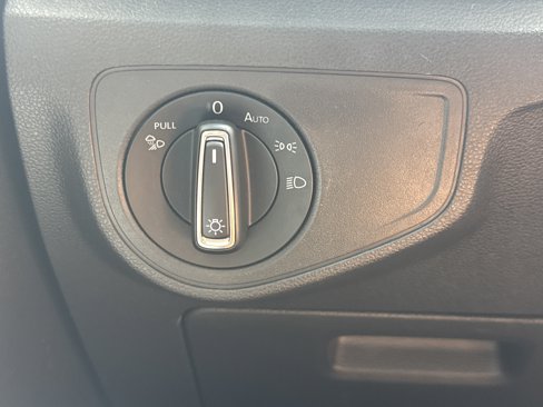 Used 2021 Volkswagen Atlas S image 11
