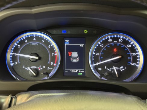 Used 2018 Toyota Highlander XLE image 22