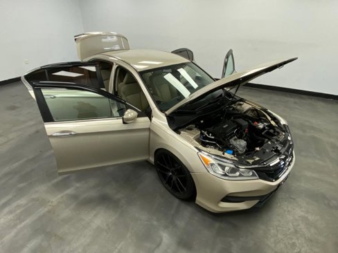 Used 2016 Honda Accord LX image 49
