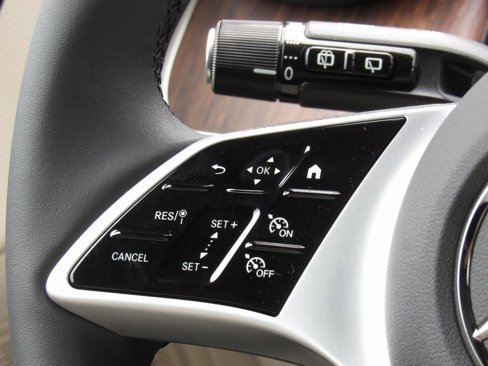 New 2025 Mercedes-Benz GLC 300 4MATIC image 26