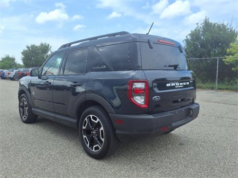 Used 2022 Ford Bronco Sport Outer Banks w/ Tech Package image 8