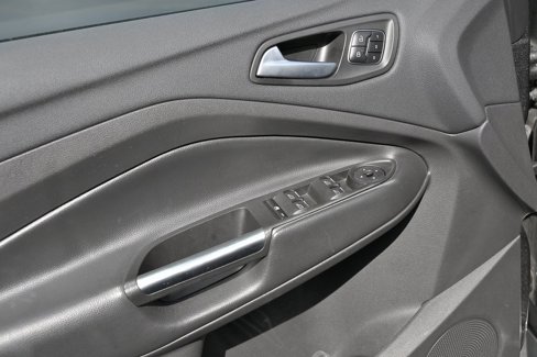 Used 2017 Ford Escape Titanium image 13