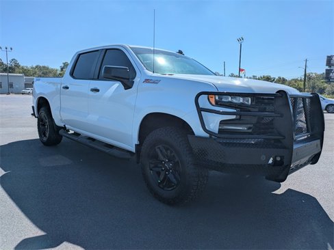 Used 2020 Chevrolet Silverado 1500 LT Trail Boss image 2