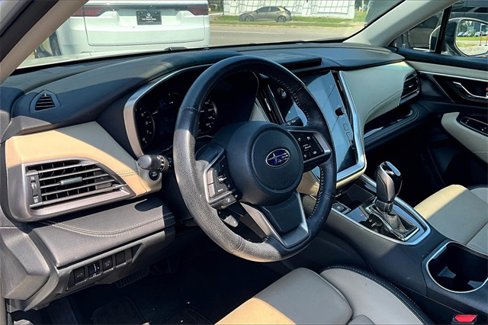 Used 2022 Subaru Outback Limited image 17