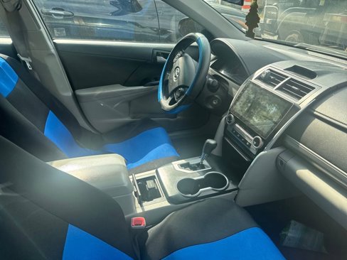 Used 2014 Toyota Camry LE image 8
