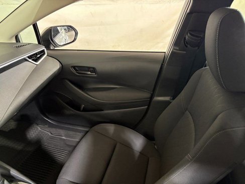 Used 2023 Toyota Corolla LE image 24