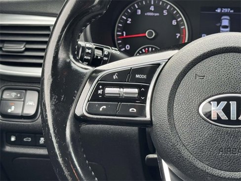 Used 2019 Kia Optima EX image 26