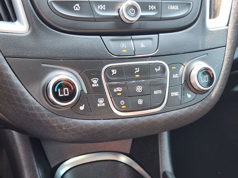 Used 2023 Chevrolet Malibu LT image 21