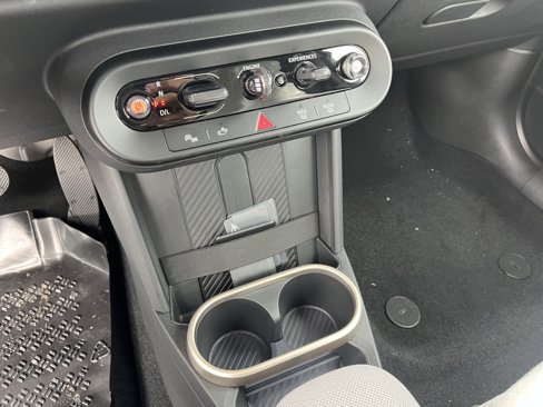 New 2026 MINI Cooper 2-Door Hardtop image 13