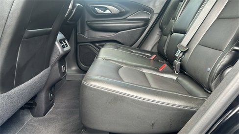Used 2024 GMC Terrain SLT image 26