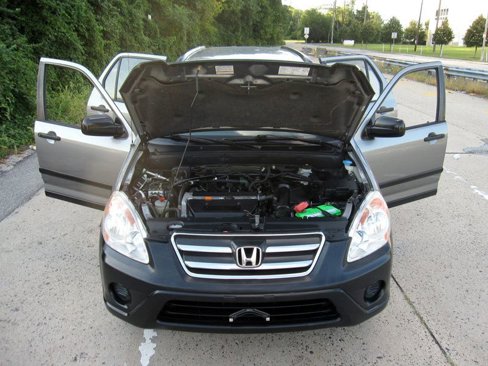 Used 2005 Honda CR-V LX image 30