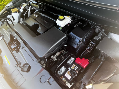 Used 2018 Nissan Pathfinder SV w/ SV Tech Package image 21