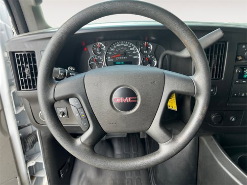 Used 2023 GMC Savana 2500 w/ Driver Convenience Package image 12