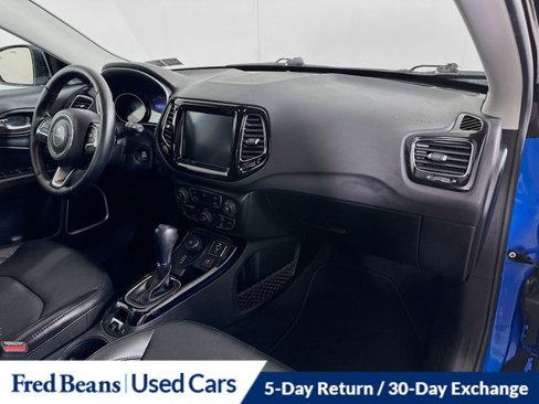 Certified 2021 Jeep Compass Limited image 30