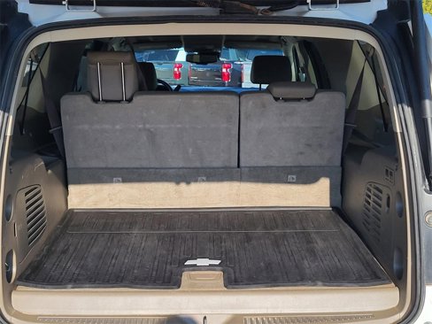 Used 2017 Chevrolet Suburban LT w/ Texas Edition Package image 9