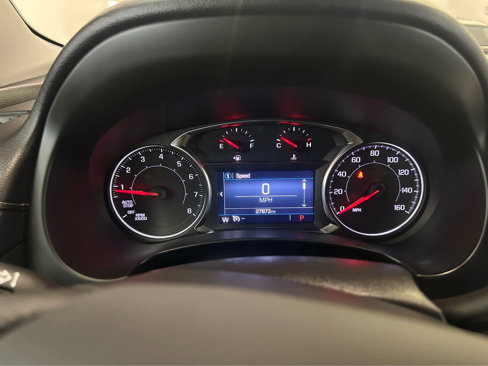Used 2023 GMC Terrain SLE w/ Driver Convenience Package image 10