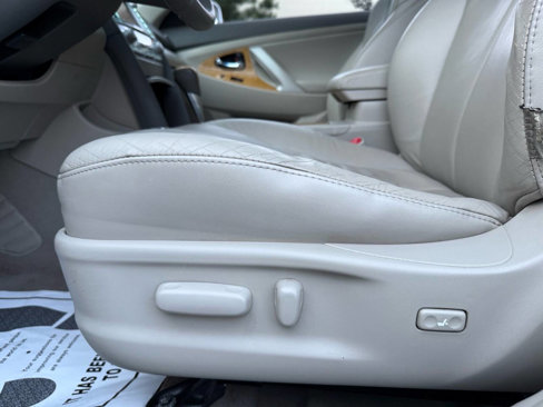 Used 2007 Toyota Camry XLE image 44