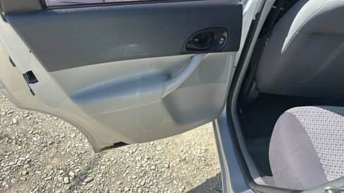 Used 2007 Ford Focus SE image 8