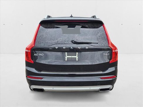 Used 2016 Volvo XC90 T6 Momentum w/ Momentum Plus Package image 6