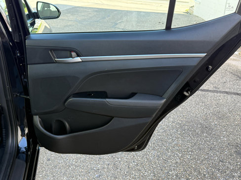 Used 2019 Hyundai Elantra SEL w/ Cargo Package image 23