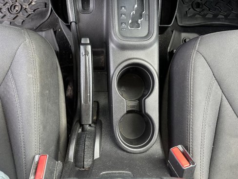 Used 2015 Jeep Wrangler Unlimited Sport w/ Quick Order Package 24S image 28