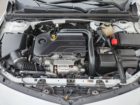 Used 2024 Chevrolet Malibu LT image 39