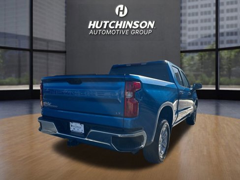 Used 2022 Chevrolet Silverado 1500 LT image 3