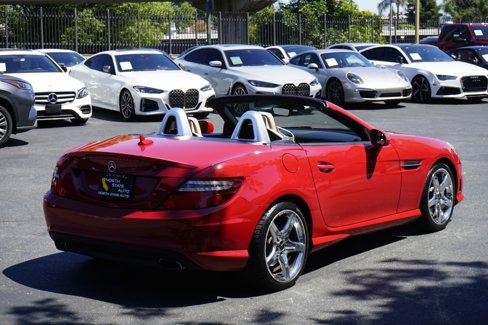 Used 2013 Mercedes-Benz SLK 250 w/ Premium I Pkg image 7
