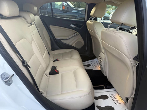 Used 2019 Mercedes-Benz GLA 250 w/ Convenience Package image 5