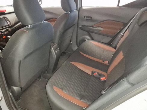 Used 2024 Nissan Kicks SR image 19