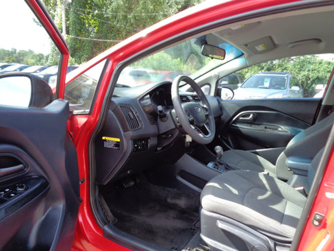 Used 2013 Kia Rio EX image 15