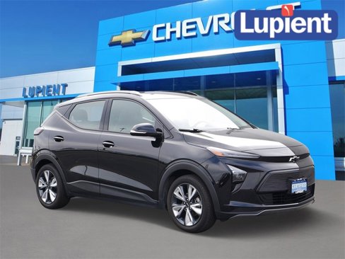 Certified 2022 Chevrolet Bolt EUV LT w/ Convenience Package image 1