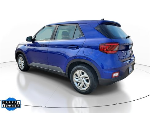 Used 2022 Hyundai Venue SE w/ Cargo Package image 3