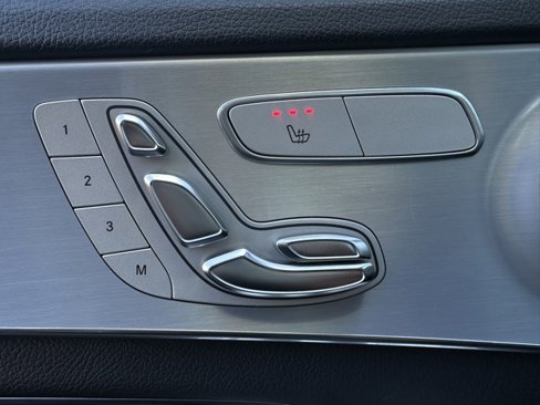 Used 2019 Mercedes-Benz C 300 4MATIC Sedan image 13