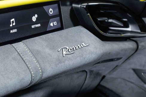 Used 2023 Ferrari Roma image 31