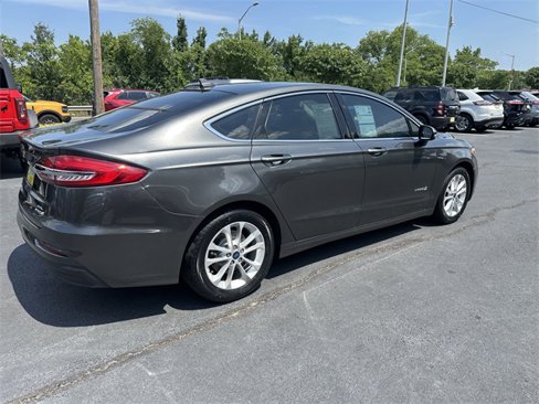 Certified 2019 Ford Fusion SEL image 5