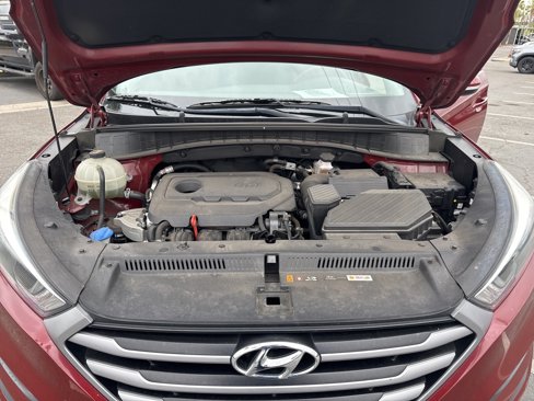 Used 2018 Hyundai Tucson Sport image 15