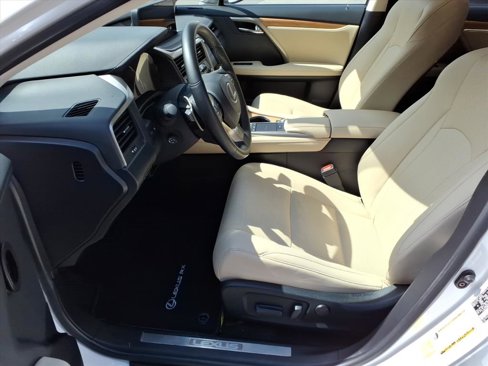 Used 2021 Lexus RX 350L Premium w/ Premium Package image 7