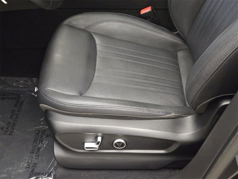 Used 2023 Maserati Grecale GT image 34